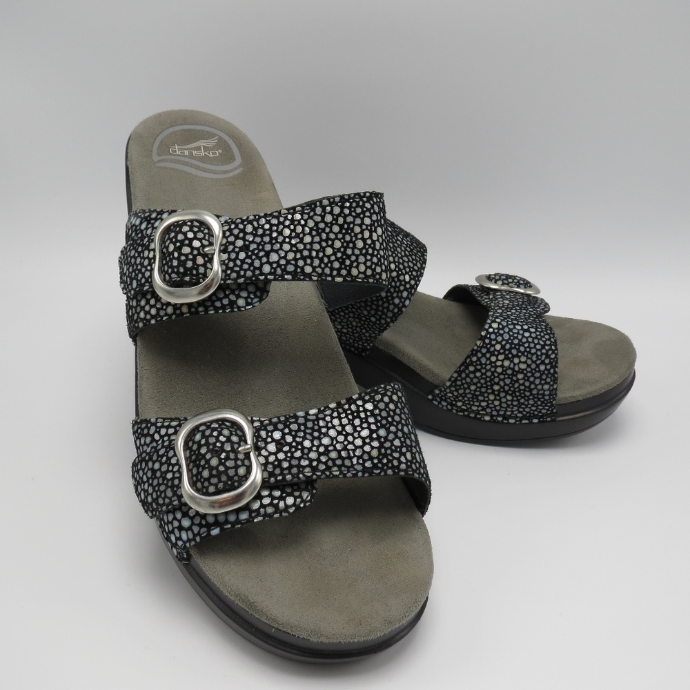 Dansko Sophie Sandals Slide Metallic Black, Very good condition.